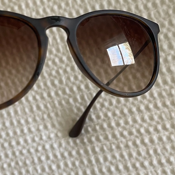 Ray Ban Erika sunglasses - Picture 9 of 9